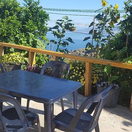 Emiljano Seaview Apartment Ksamil Ngoại thất bức ảnh