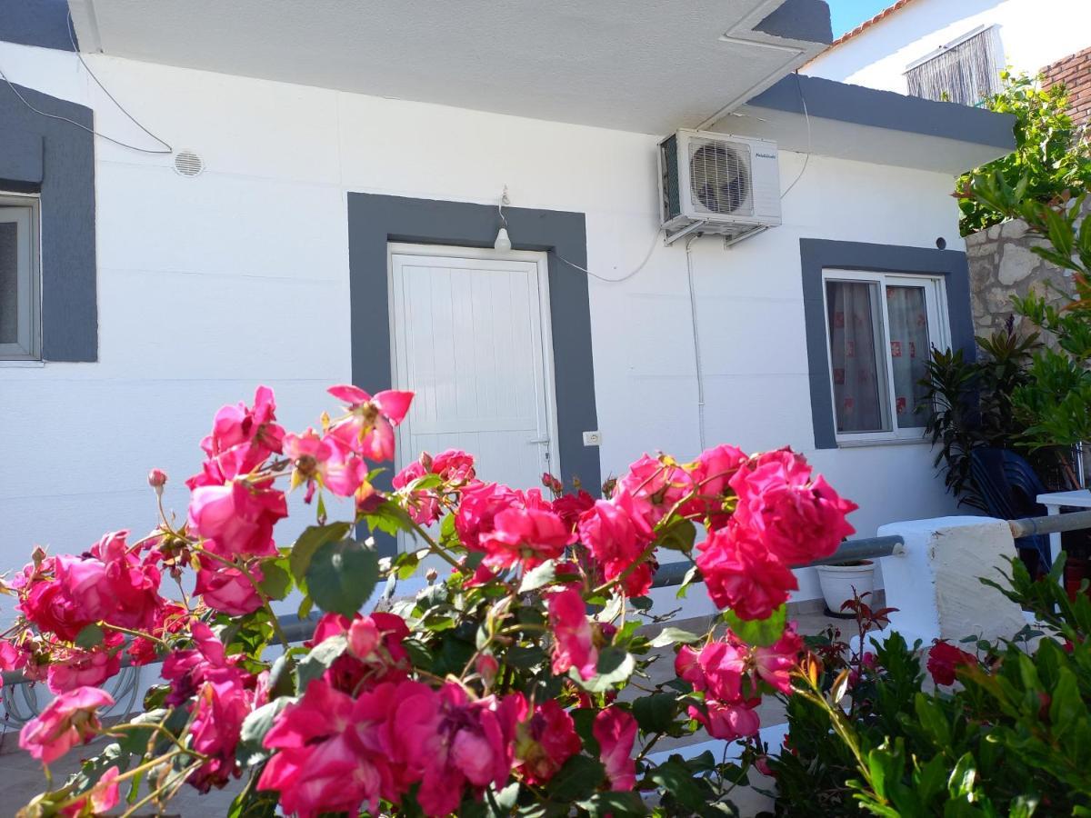 Emiljano Seaview Apartment Ksamil Ngoại thất bức ảnh
